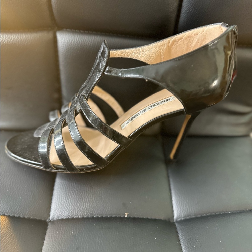 Manolo Blahnik heels like new black size 39 - Picture 2 of 5